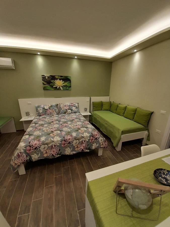 L'Oasi Di Venere Bed And Breakfast Caserta Esterno foto