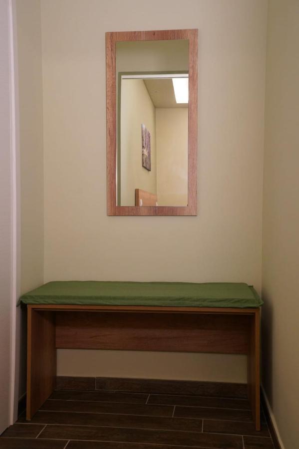 L'Oasi Di Venere Bed And Breakfast Caserta Esterno foto
