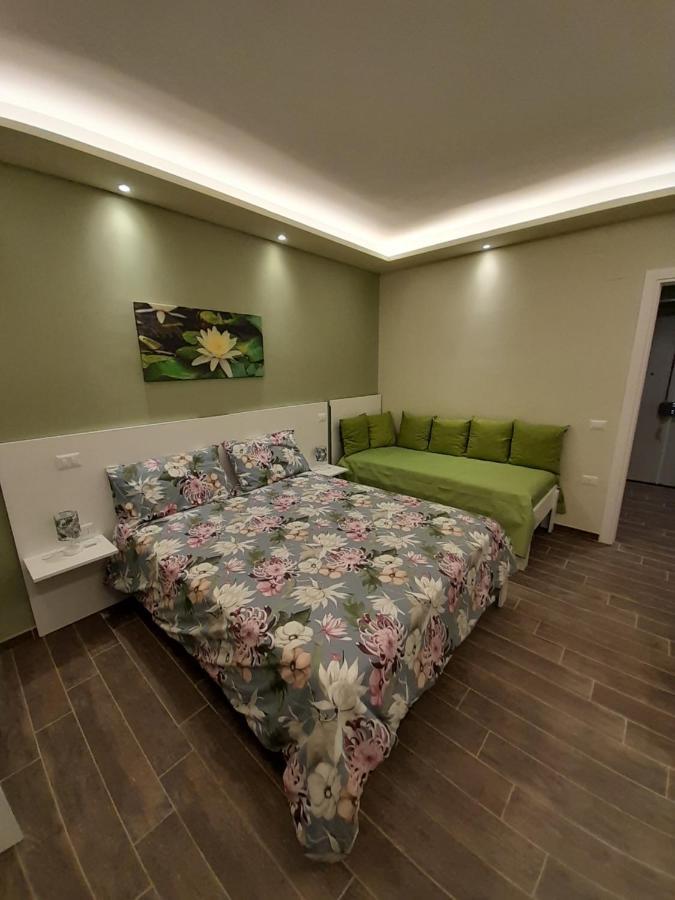 L'Oasi Di Venere Bed And Breakfast Caserta Esterno foto