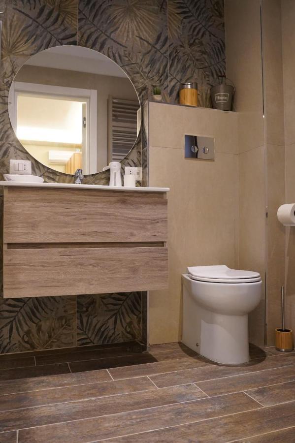 L'Oasi Di Venere Bed And Breakfast Caserta Esterno foto